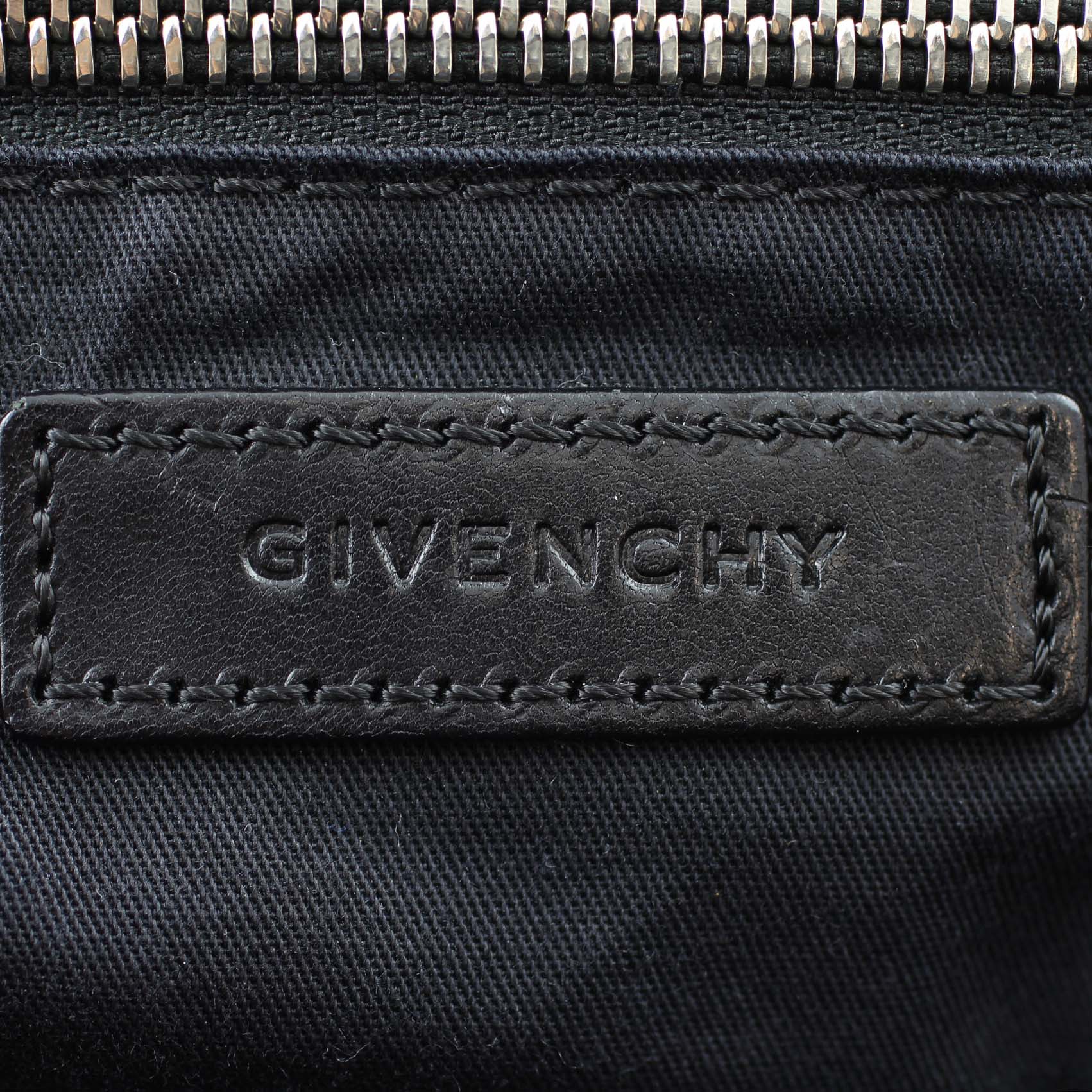 Givenchy Sacca - Image 10