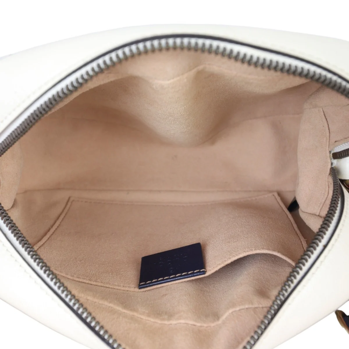 Gucci GG Marmont Diagonal Small Camera Bag - Image 11