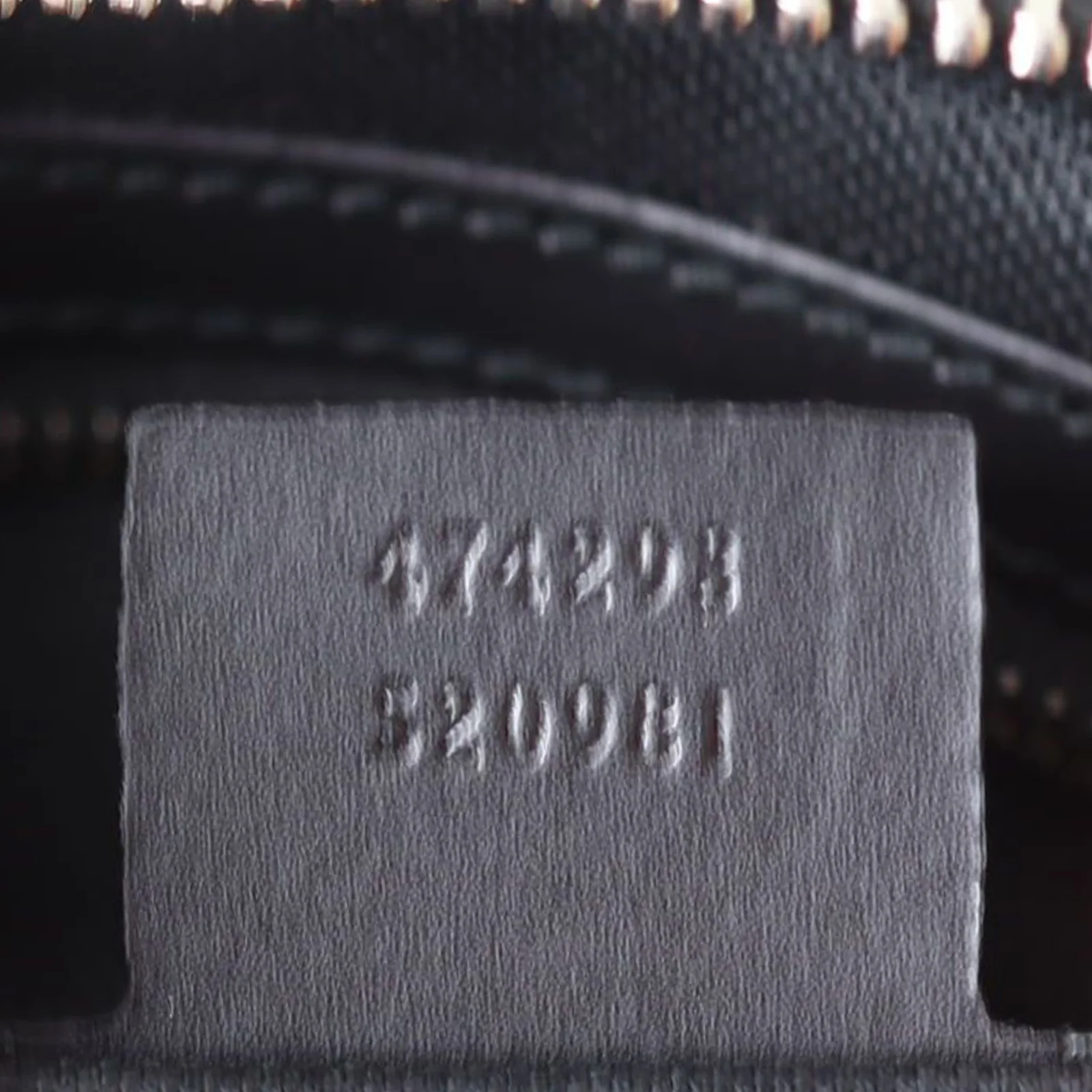Gucci GG Supreme Belt Bag - Image 8