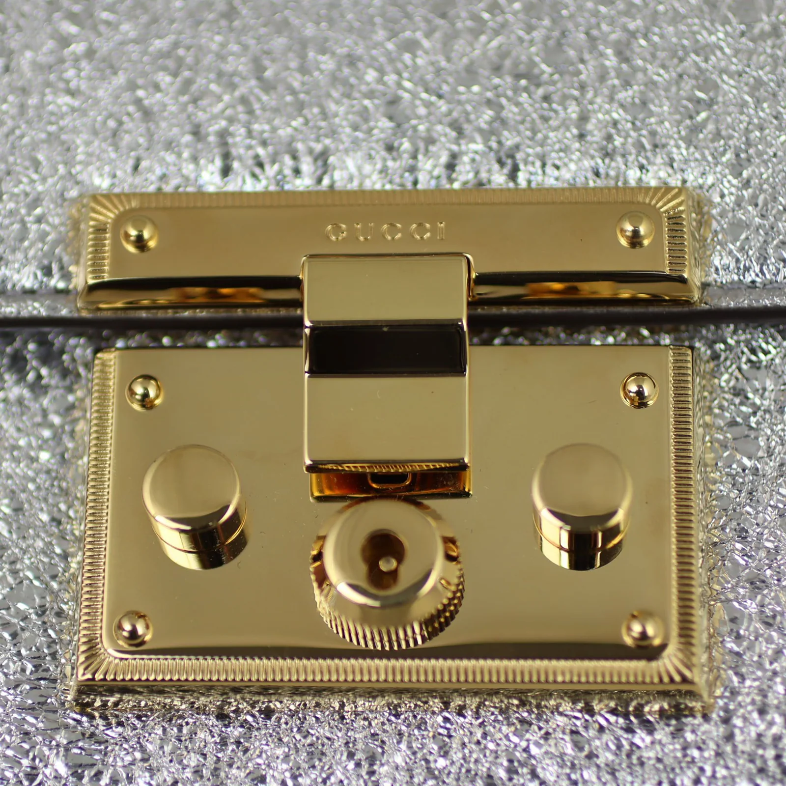 Gucci Padlock Metallic Small Shoulder Bag - Image 8