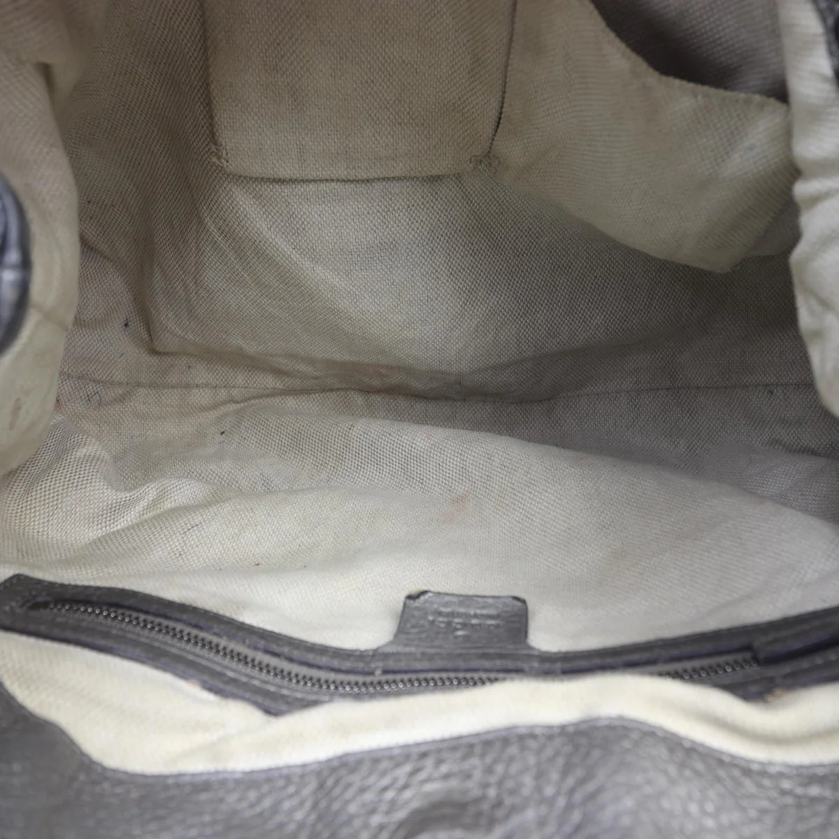 Gucci Soho Chain Shoulder Bag Medium - Image 10