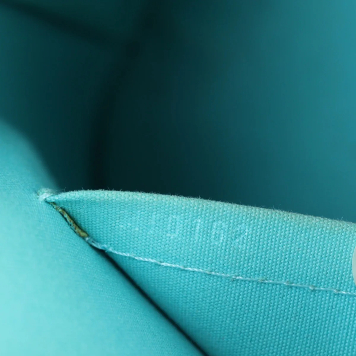 Louis Vuitton Alma BB Monogram Vernis | Mint Green - Image 10