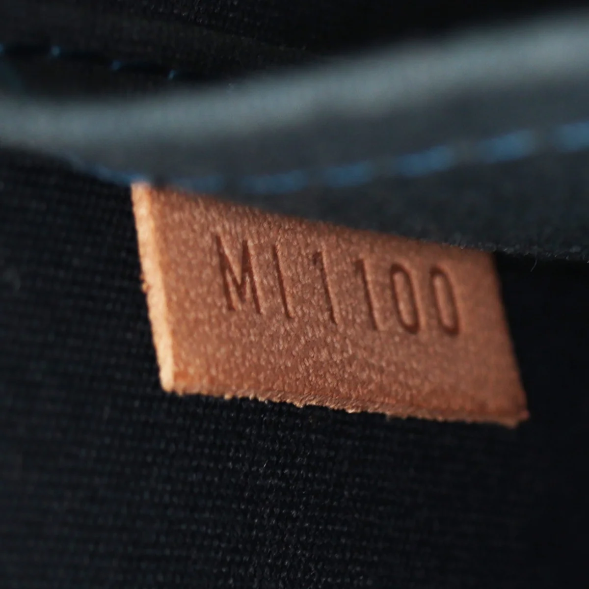 Louis Vuitton Alma GM Monogram Vernis | Bleu Nuit - Image 9