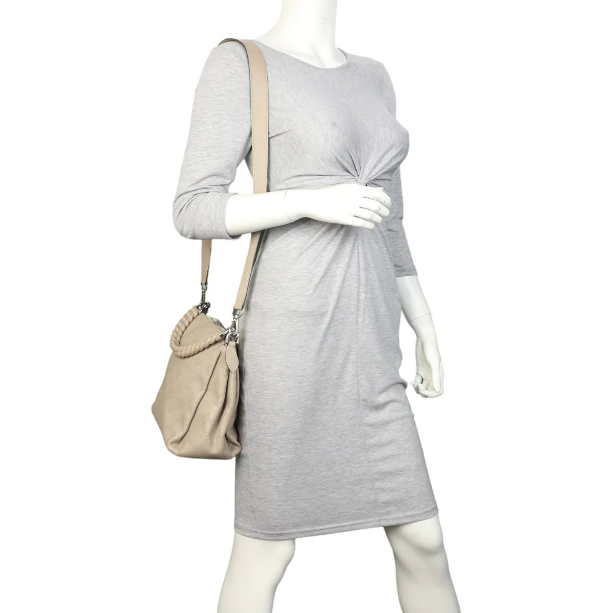 Louis Vuitton Babylone Chain BB Mahina - Image 13