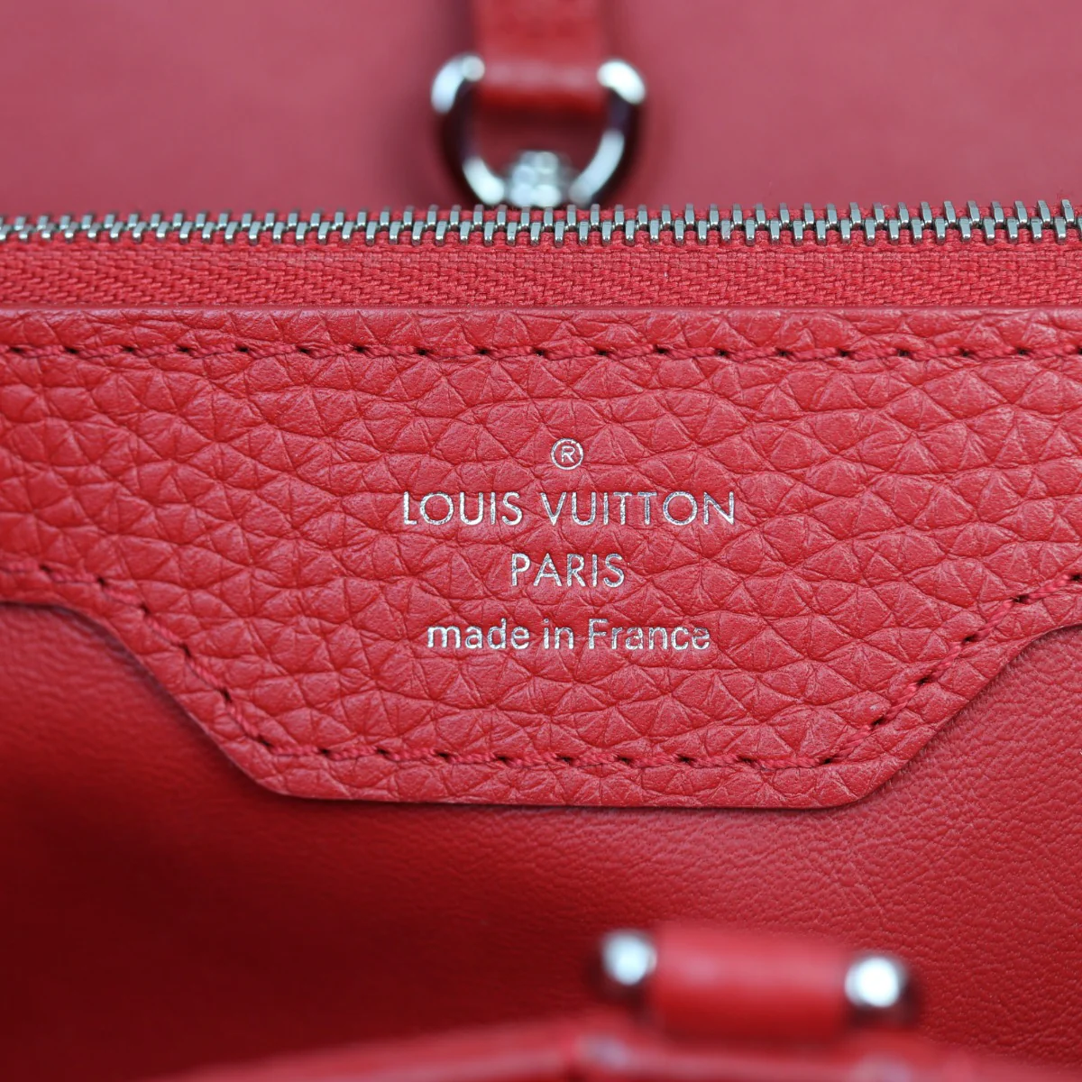 Louis Vuitton Capucines MM - Image 8
