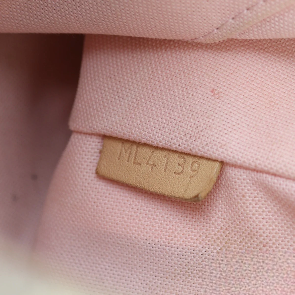 Louis Vuitton Croisette Damier Azur - Image 10