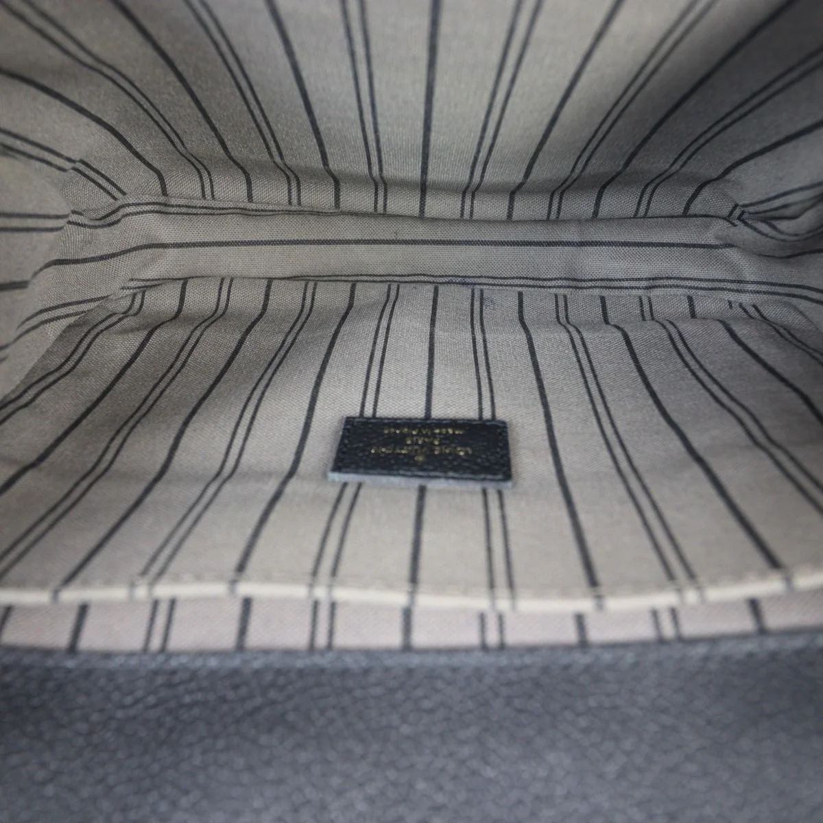 Louis Vuitton Pochette Metis Monogram Empreinte - Image 10