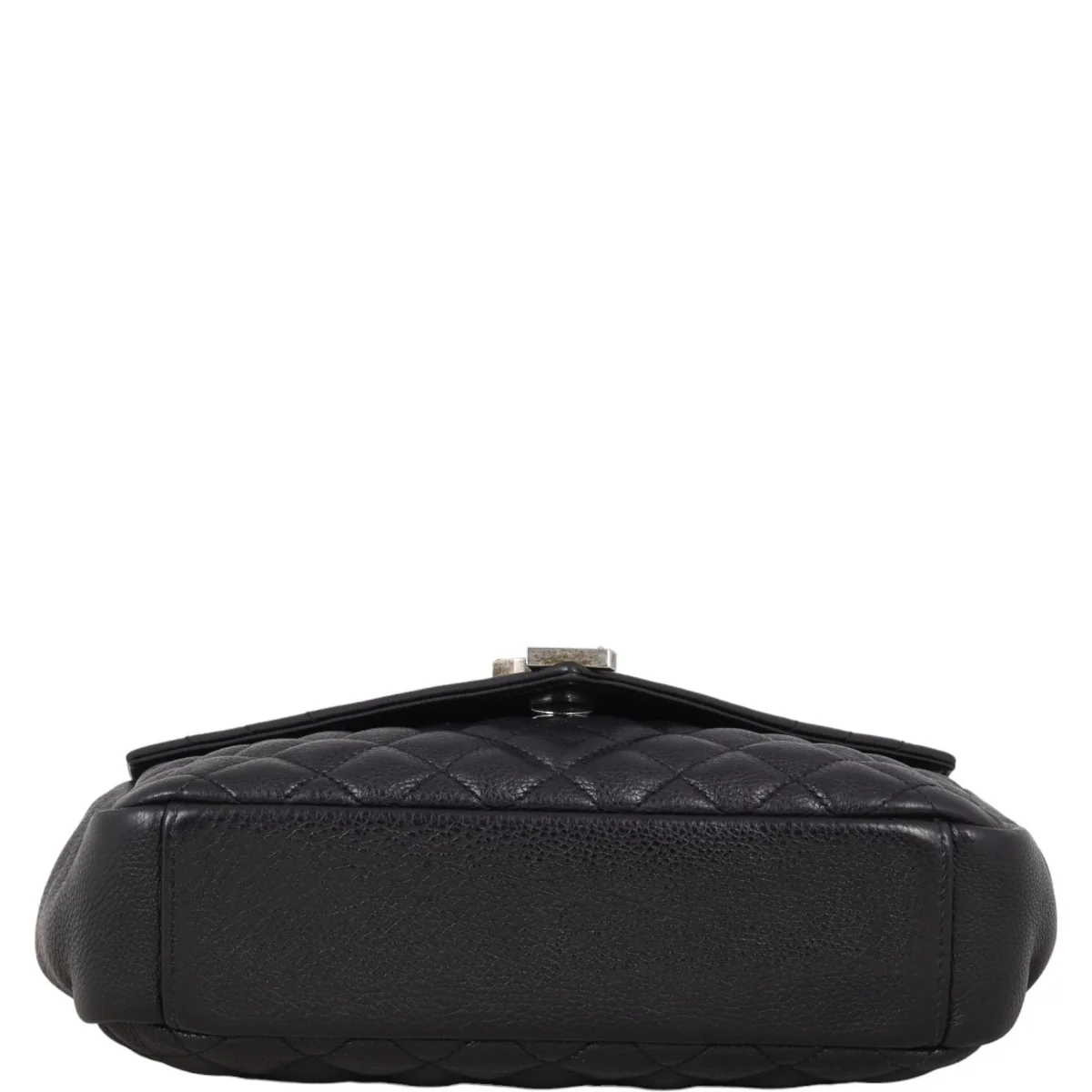 Saint Laurent Classic Medium Tri-Quilt Soft Envelope - Image 6