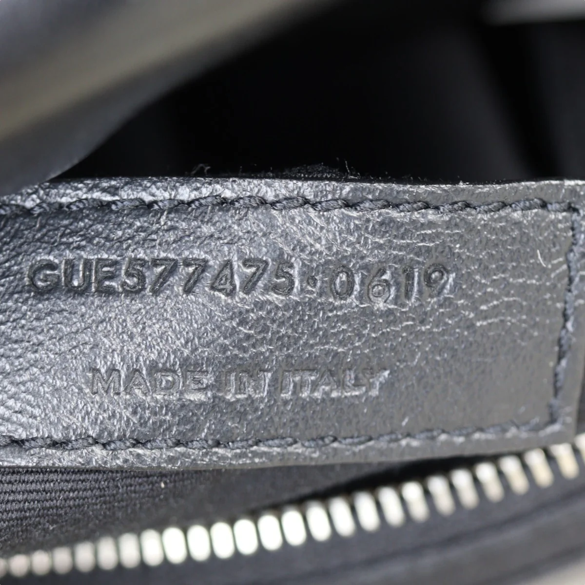 Saint Laurent Loulou Puffer Medium - Image 10