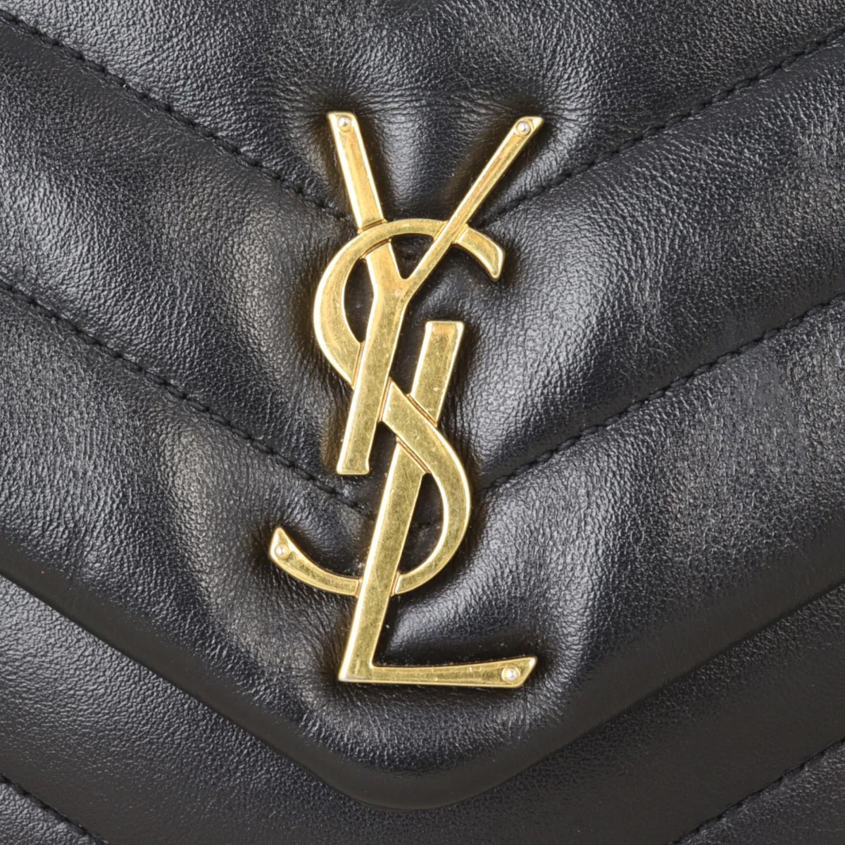 Saint Laurent Loulou Small - Image 8