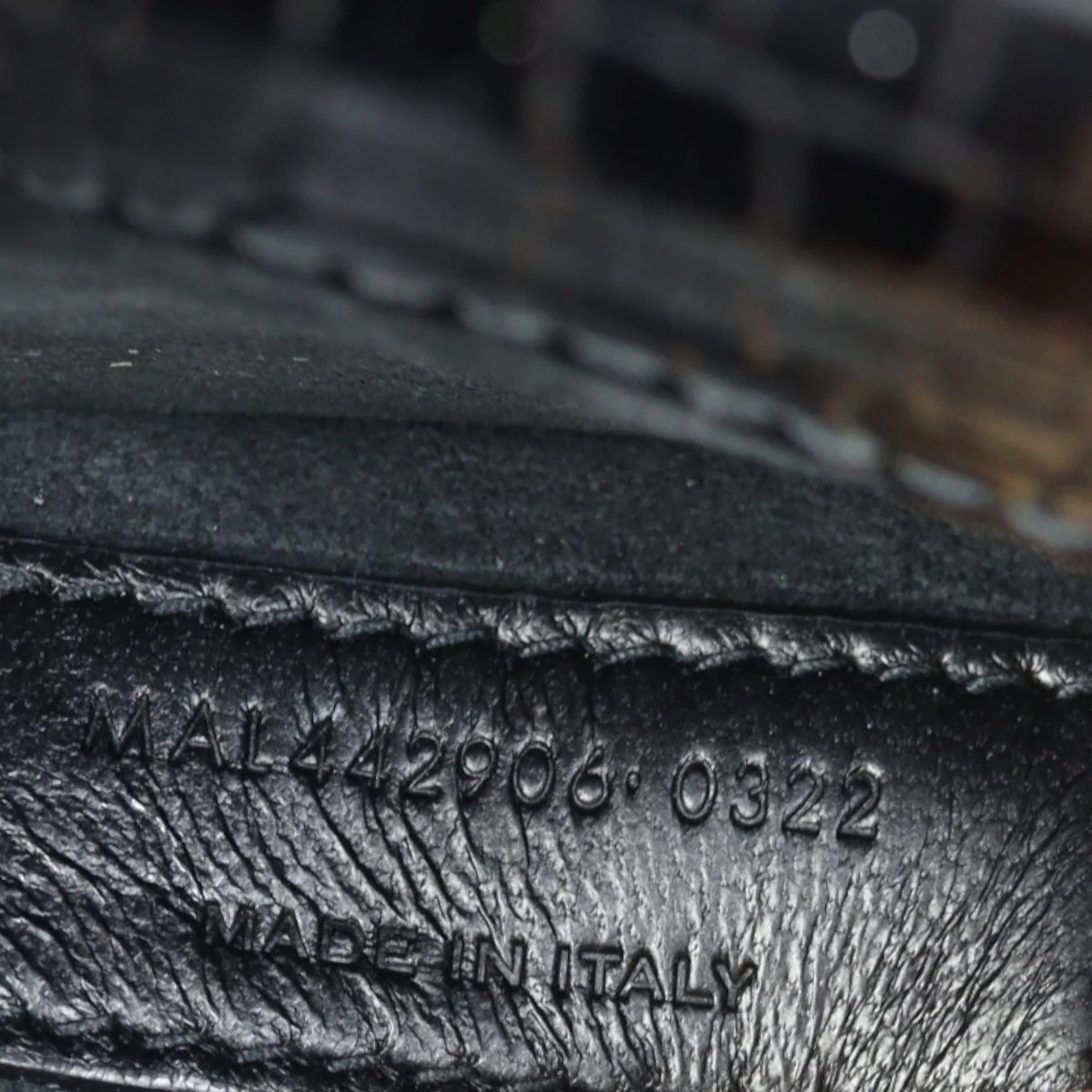 Saint Laurent Sunset Medium Croc-Embossed - Image 11