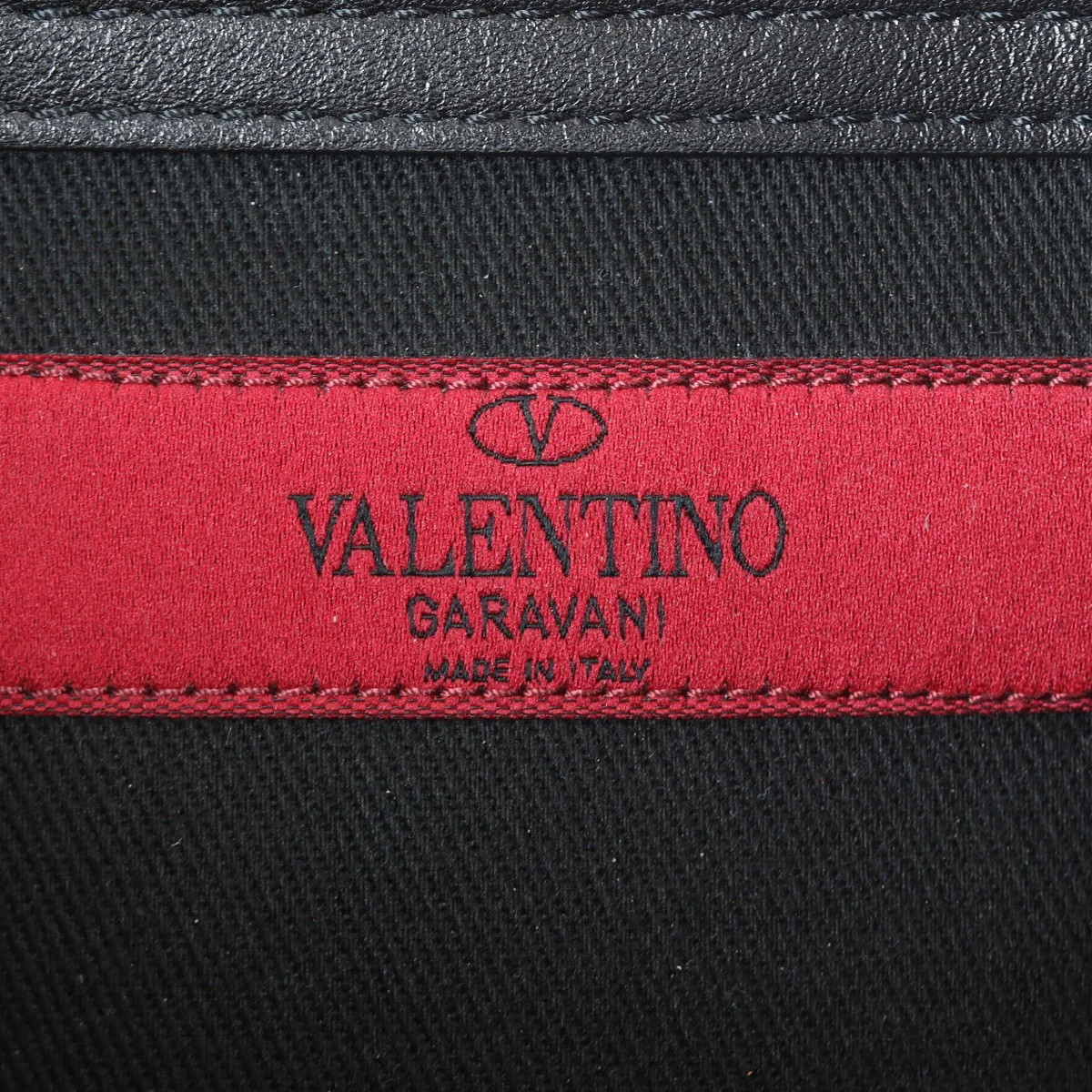 Valentino Glam Lock Medium Shoulder Bag - Image 10